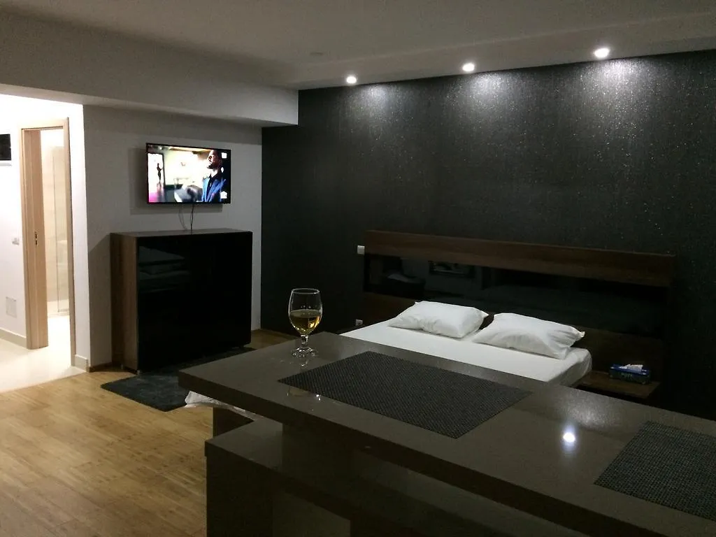 Apartment Valivillas Studio Bucharest Romania